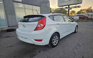 2013 Hyundai Accent GS