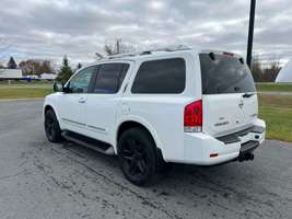 2011 Nissan Armada PLATINUM