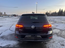 2019 Volkswagen Golf S