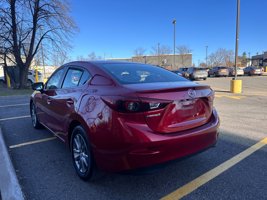 2016 Mazda MAZDA3 S Grand Touring