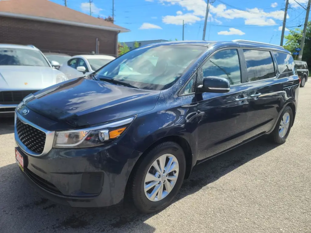 2017 Kia Sedona