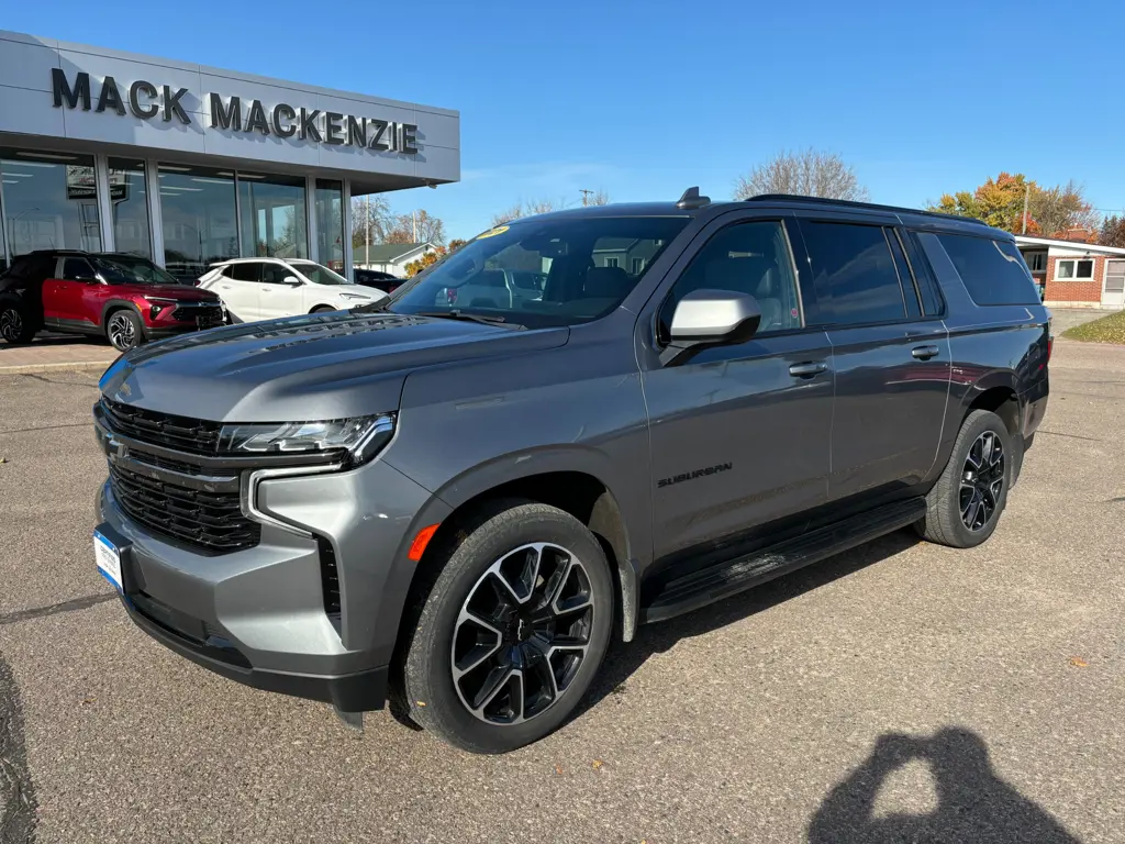 2021 Chevrolet Suburban RST