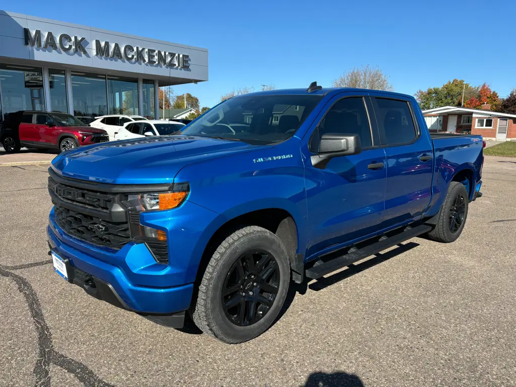 2022 Chevrolet Silverado 1500 Custom