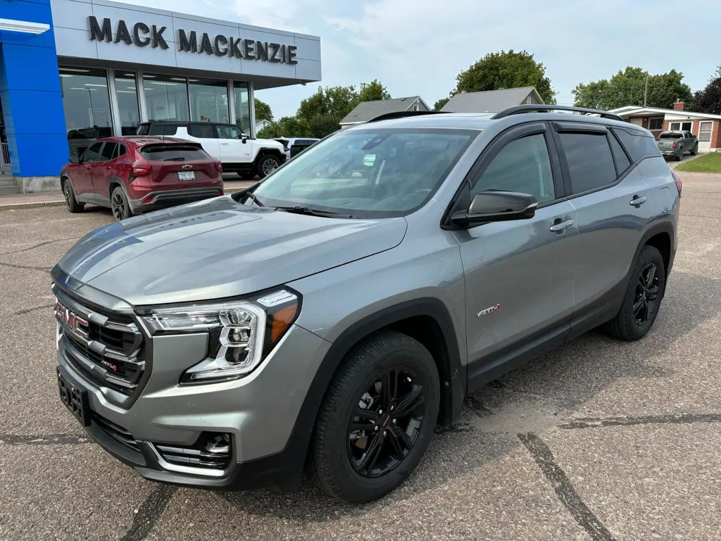 2023 GMC Terrain AT4