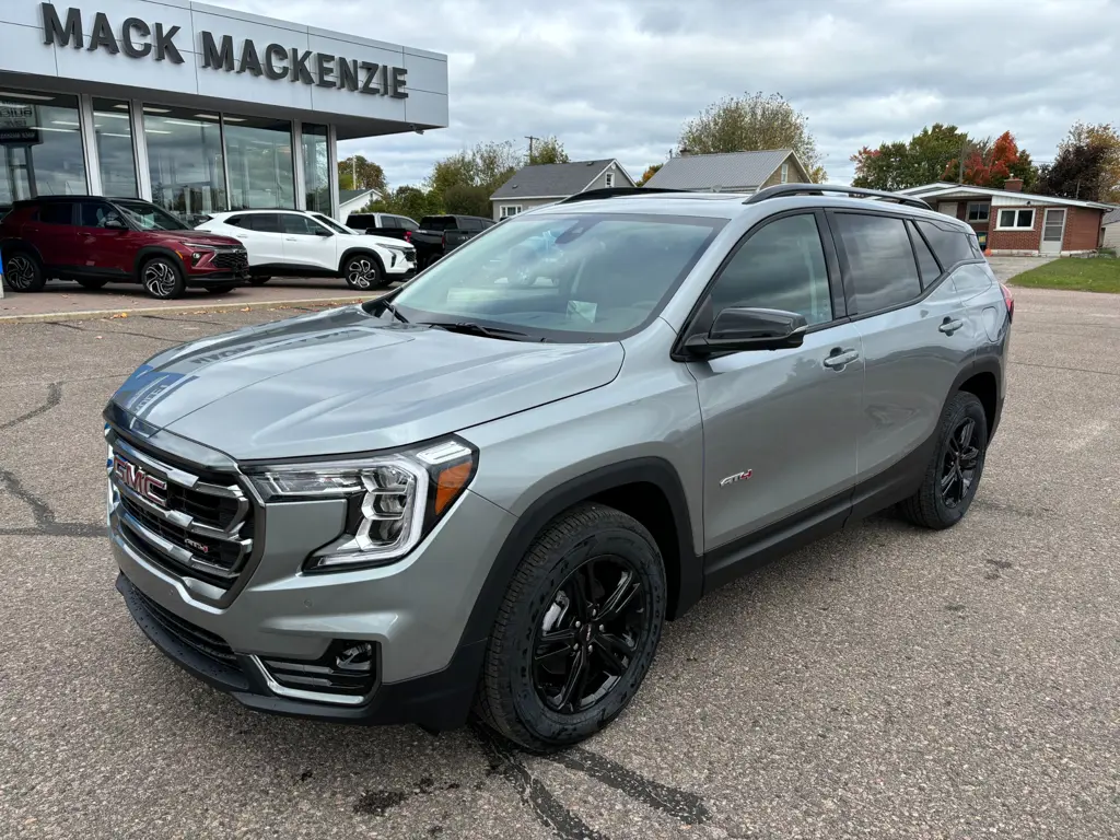 2024 GMC Terrain AT4