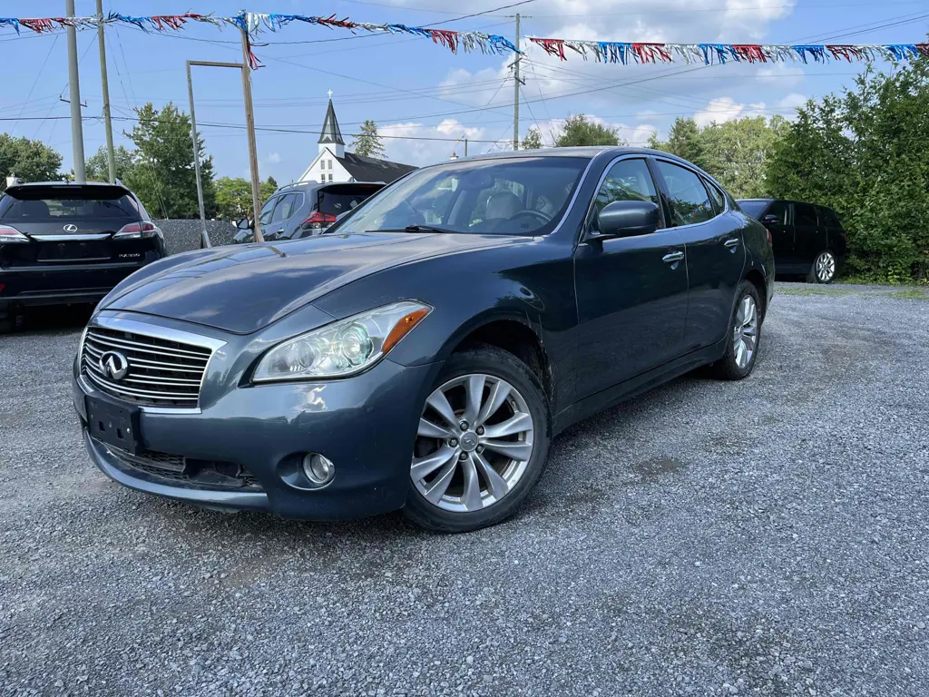 2011 Infiniti M M37x