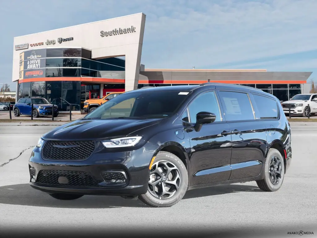 2024 Chrysler Pacifica Hybrid