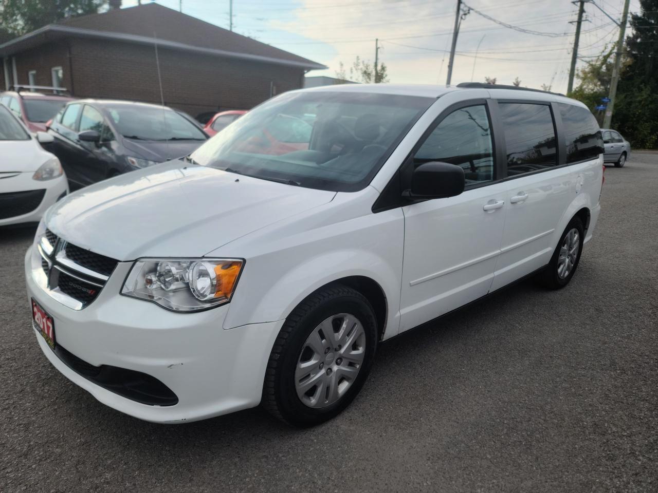 2017 Dodge Grand Caravan SXT, STO&GO, 7 PASS, POWER GROUP, A/C, 163 KM