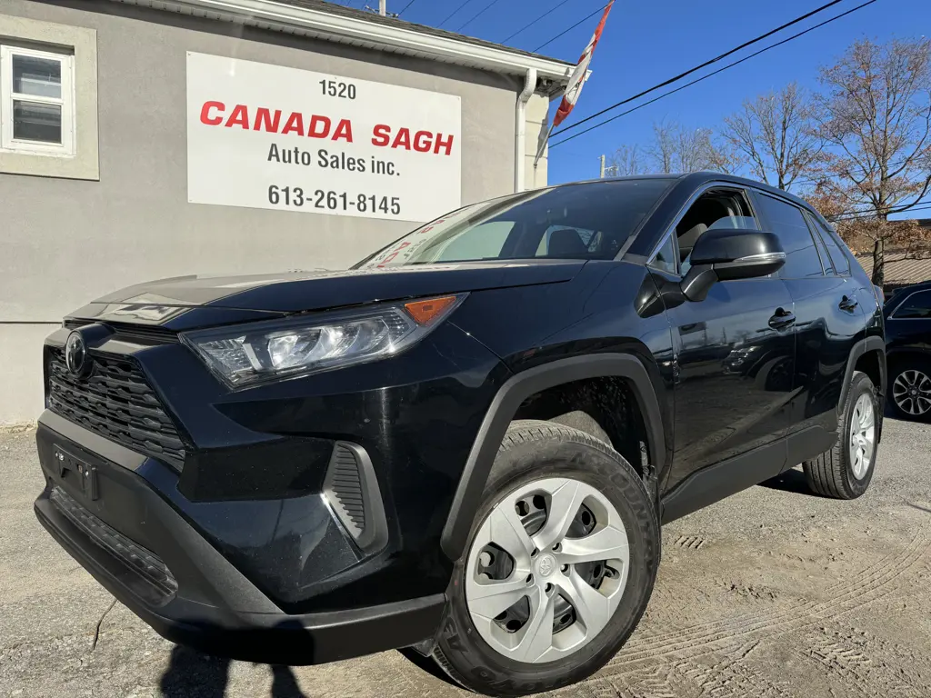 2022 Toyota RAV4 LE AWD 