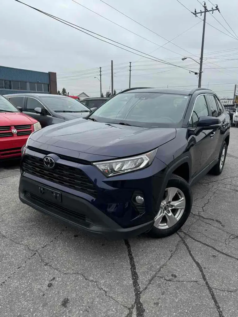 2020 Toyota RAV4 XLE