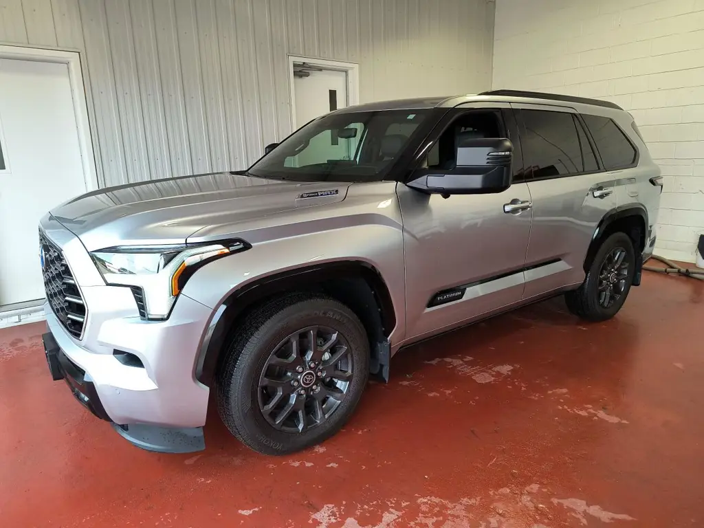 2023 Toyota Sequoia Platinum 4x4