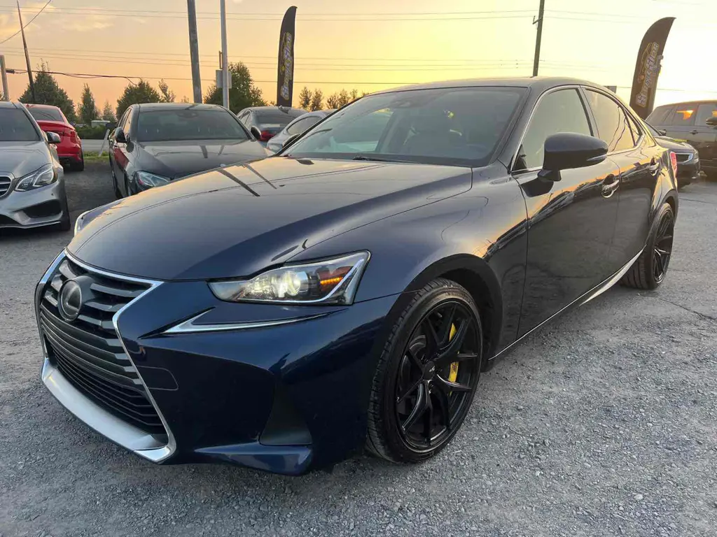 2017 Lexus IS 300