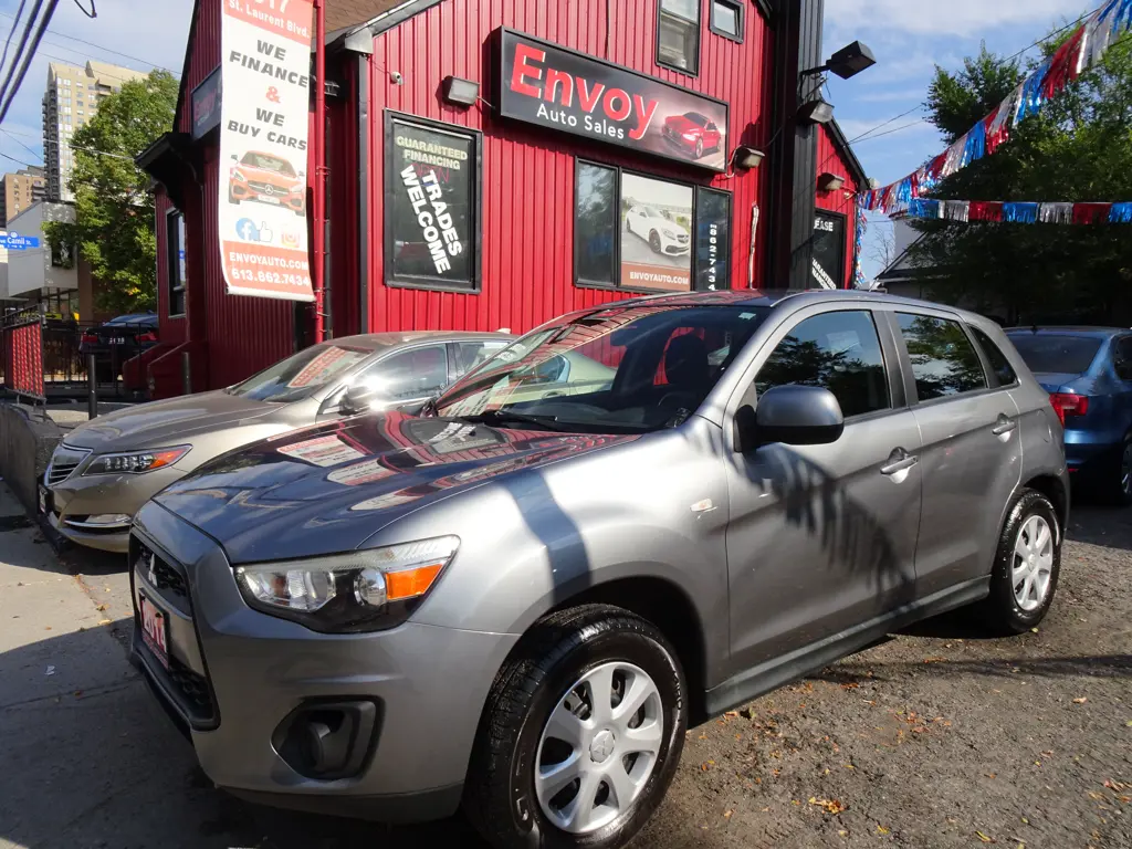 2014 Mitsubishi RVR