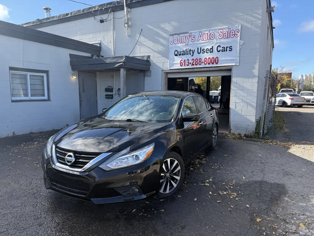 2017 Nissan Altima 4dr Sdn I4 CVT 2.5