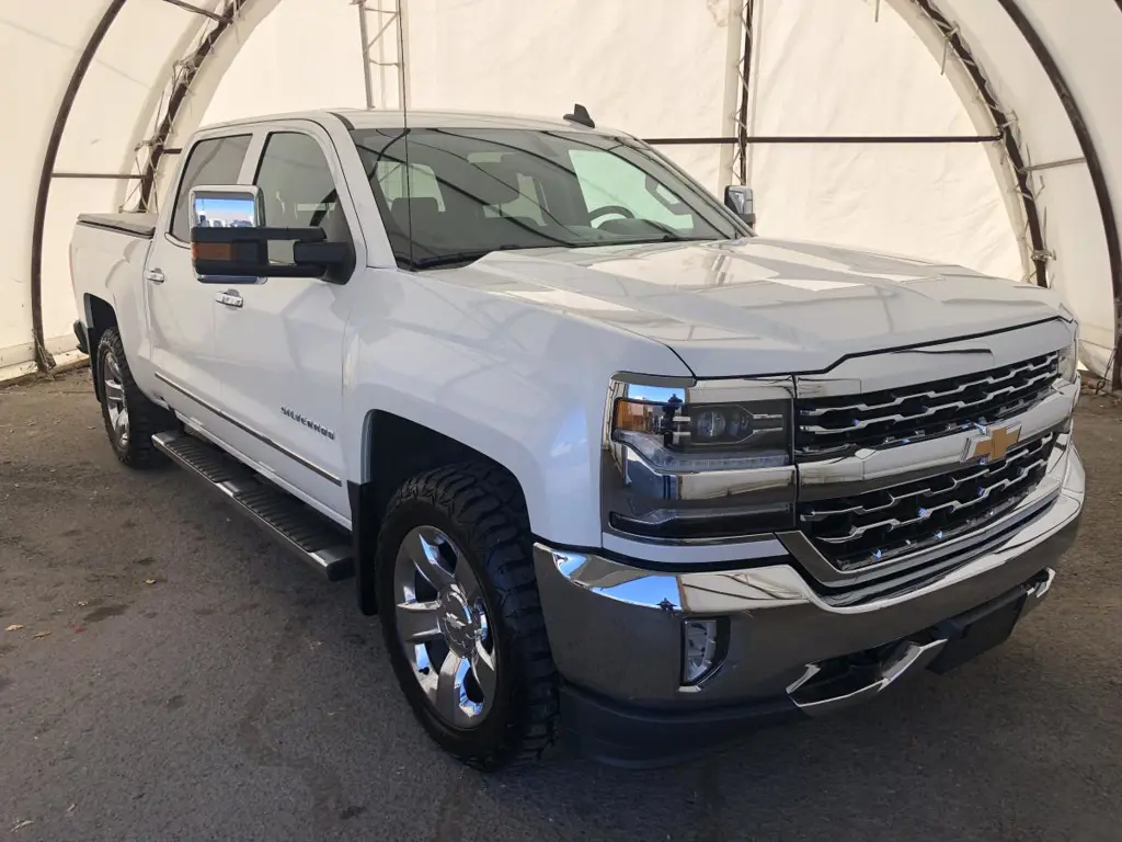 2018 Chevrolet Silverado 1500 LTZ,TRAILER BRAKE,HEATED VENTED SEATS,CHARGE PAD