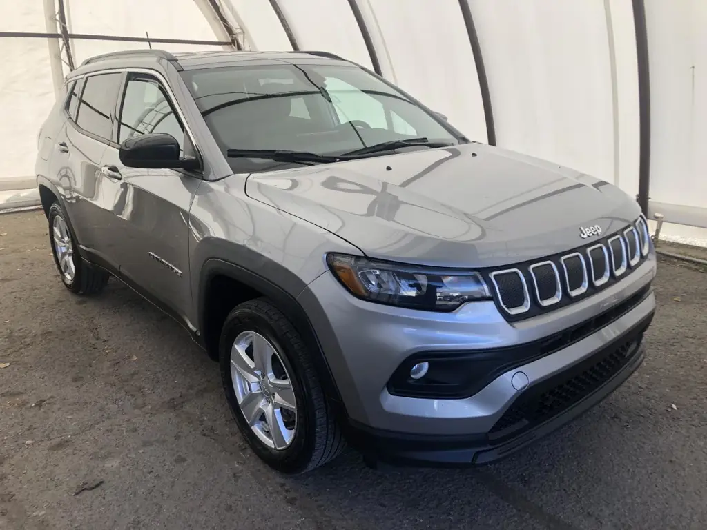 2022 Jeep Compass 4x4 North,RMT START,PWR SEAT,NAV,PWR LIGHTGATE