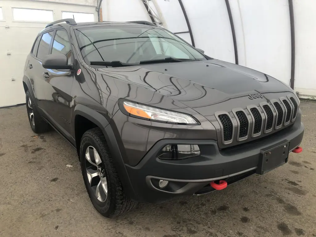 2018 Jeep Cherokee 4x4 Trailhawk,COLD WEATHER GROUP,TRAILER TOW GROUP