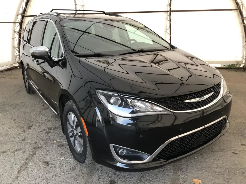 2020 Chrysler Pacifica Hybrid Limited,DUAL DVD.TRI PANE SUNROOF,360 VIEW