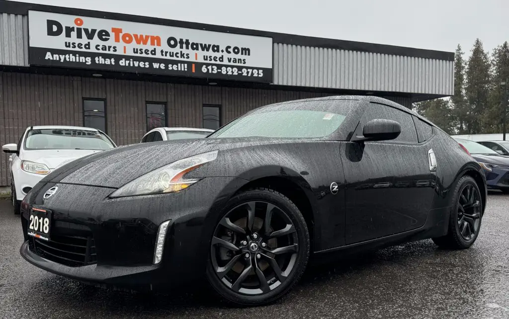 2018 Nissan 370Z Manual