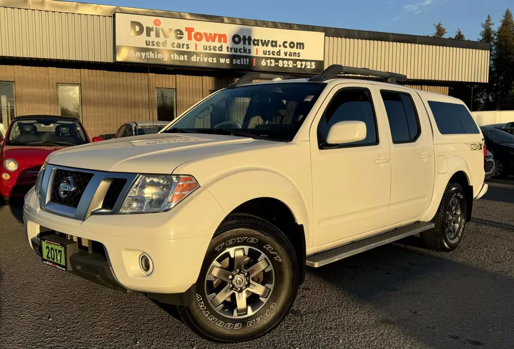 2017 Nissan Frontier 4WD CREW CAB SWB AUTO PRO-4X