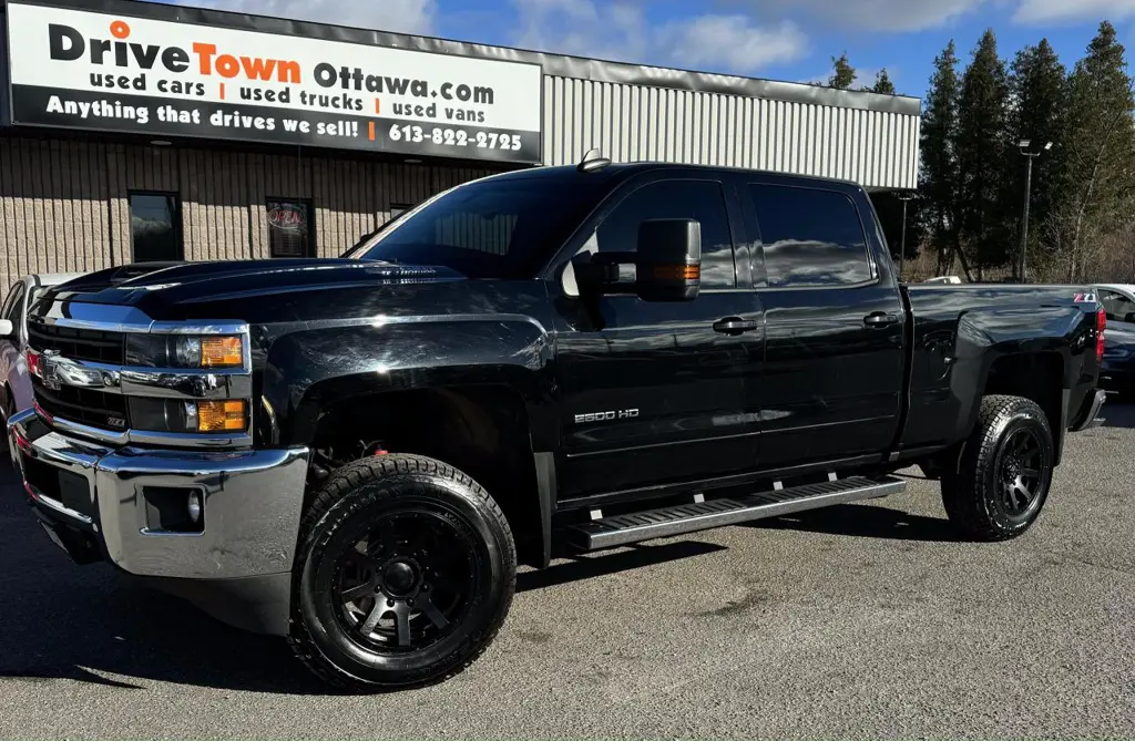 2019 Chevrolet Silverado 2500 4WD Crew Cab 153.7" LT