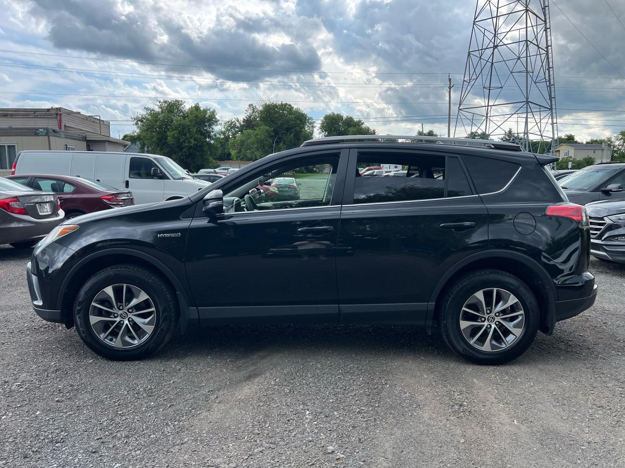 2018 Toyota RAV4 Hybrid LE+