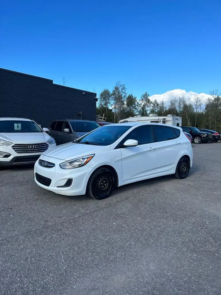 2017 Hyundai Accent 5dr HB Auto