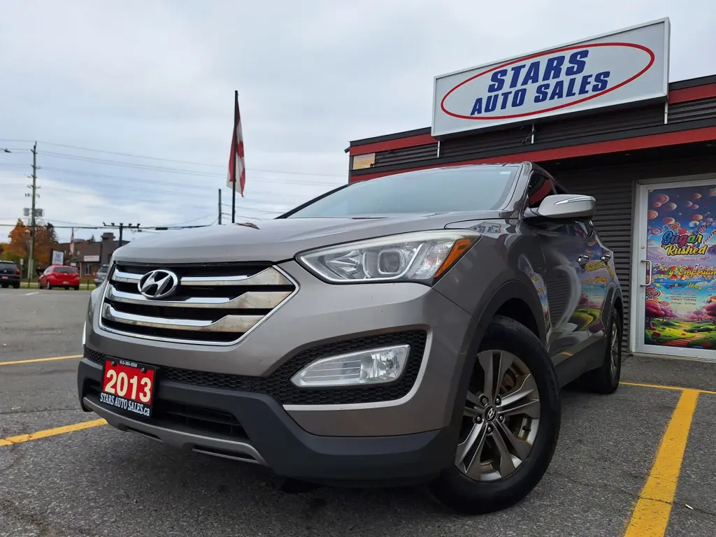 2013 Hyundai Santa Fe Luxury AWD 4dr 2.4L Auto Luxury