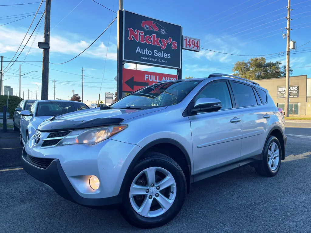 2013 Toyota RAV4 XLE AWD - SUNROOF - ALLOY WHEELS - R.CAMERA!