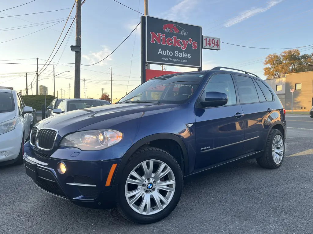 2012 BMW X5 xDrive35i AWD - NAVI - R.CAM - PANO ROOF - R. DVD!