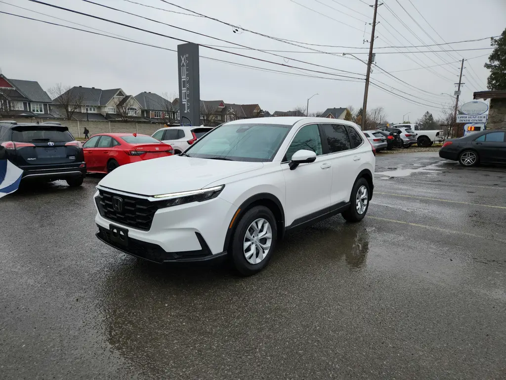 2023 Honda CR-V LX  Accident Free  Low Kms  Financing 